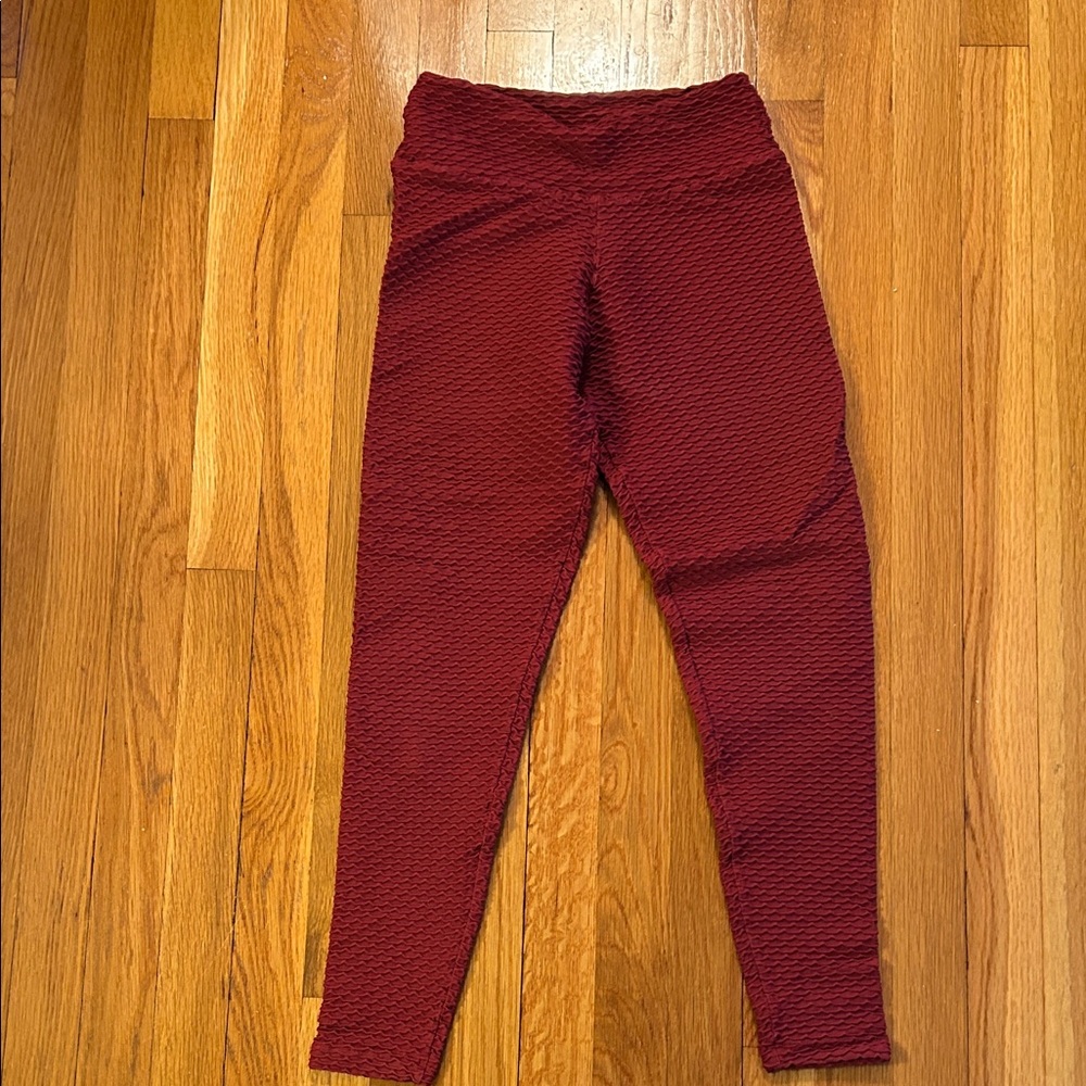 Booty by Brabants Burgundy Textured Leggings